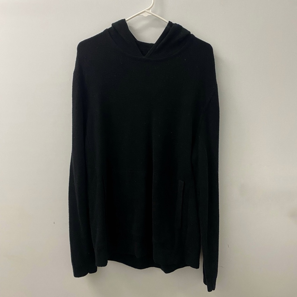 Men’s Lululemon Black Hoodie Sweater